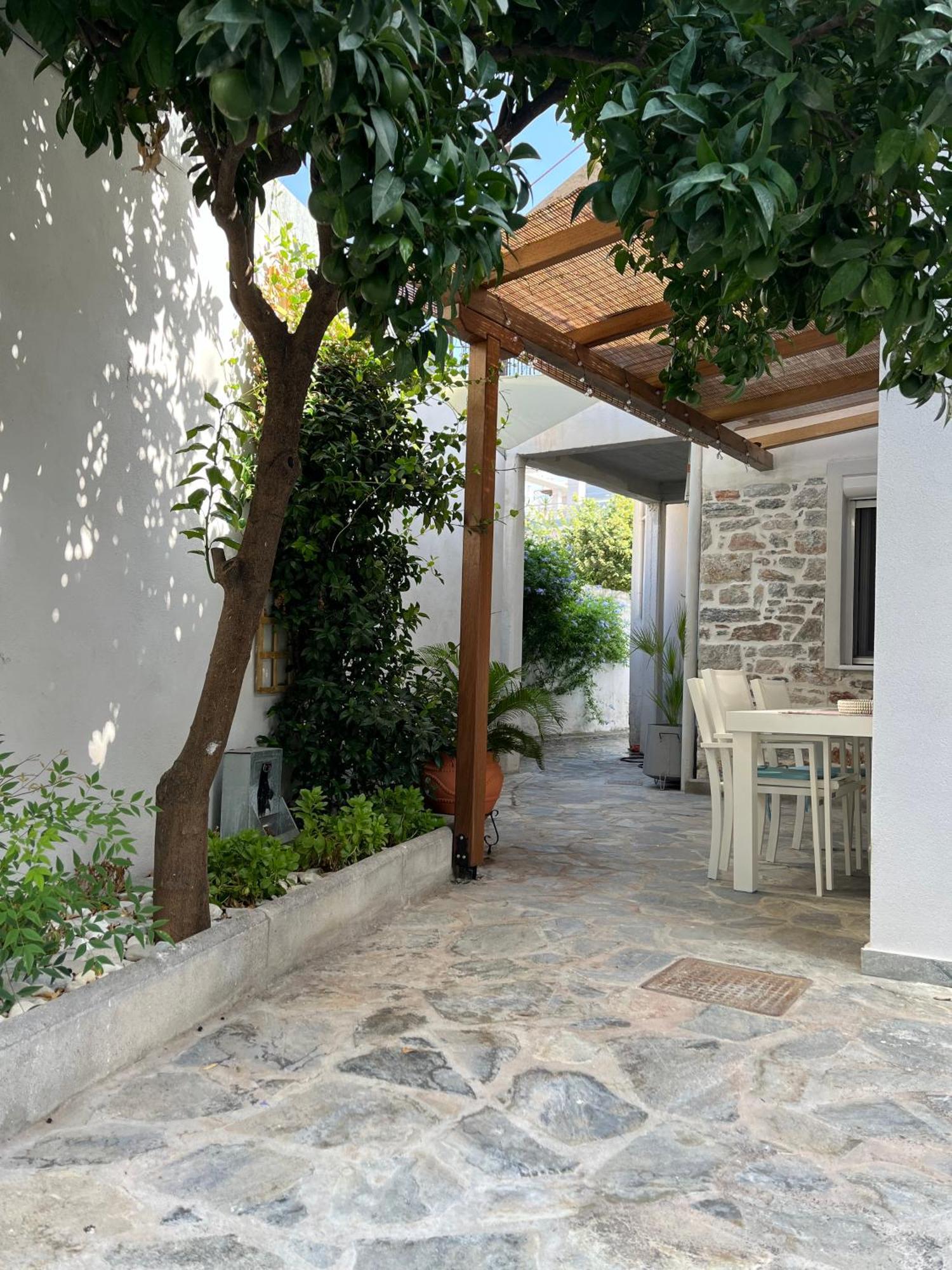 Maria'S Jasmine Lägenhet Volos Exteriör bild