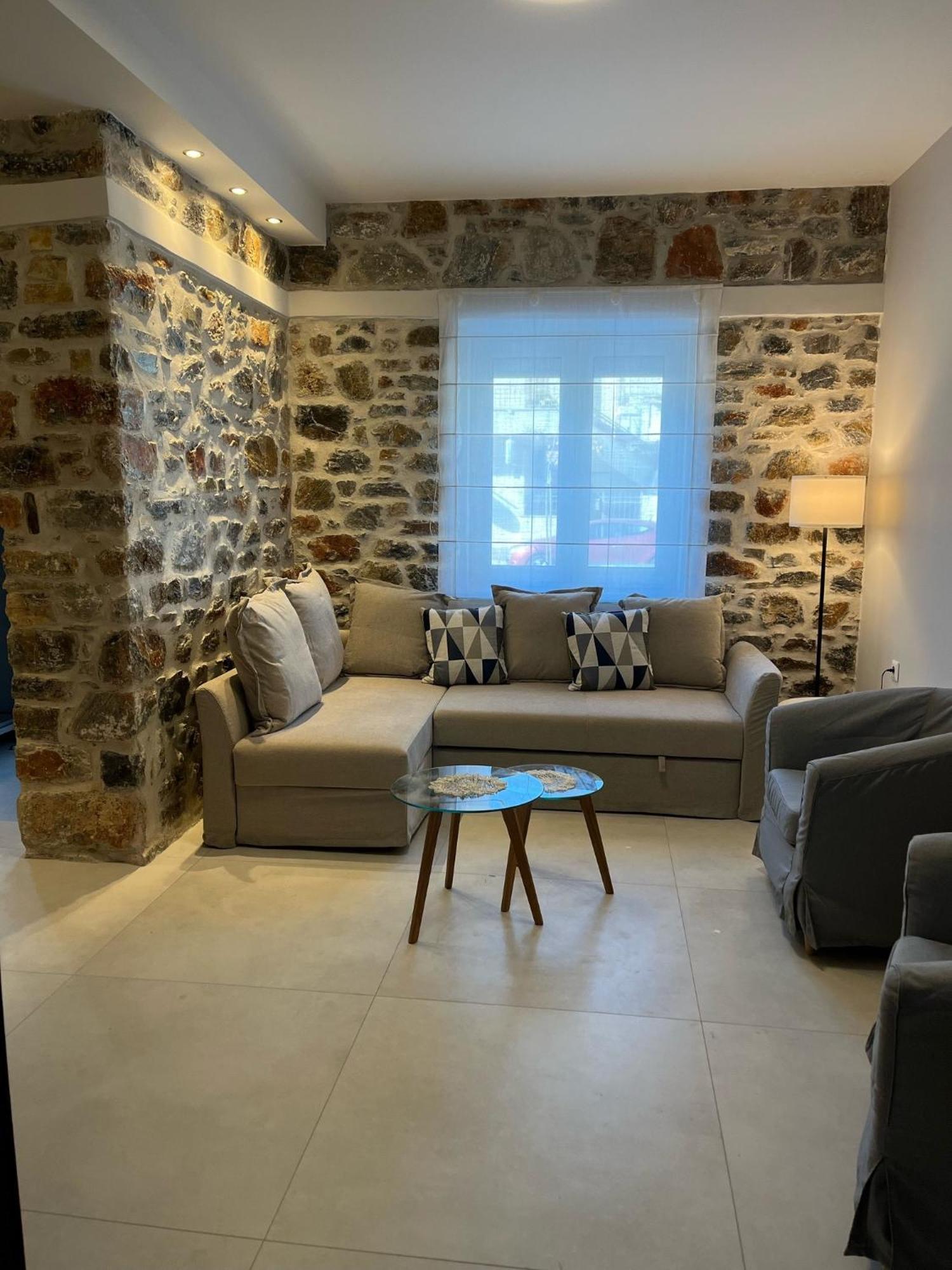 Maria'S Jasmine Lägenhet Volos Exteriör bild